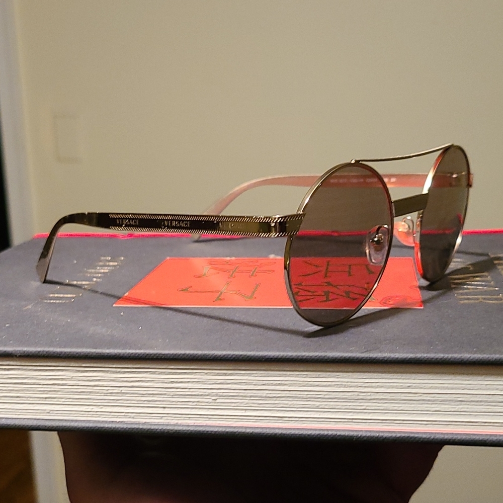 Versace model # 2210 Round Gold frame Sunglasses